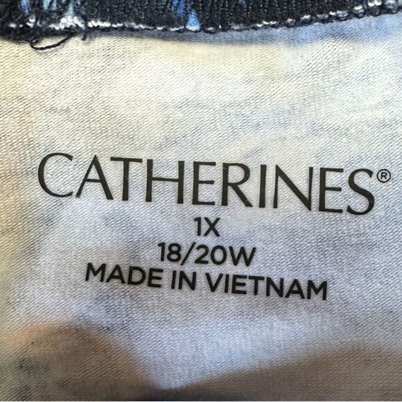 Catherines Women's Plus Size Knit Legging, Navy Watercolor Floral, Size 1X 18/20 - Picture 7 of 8